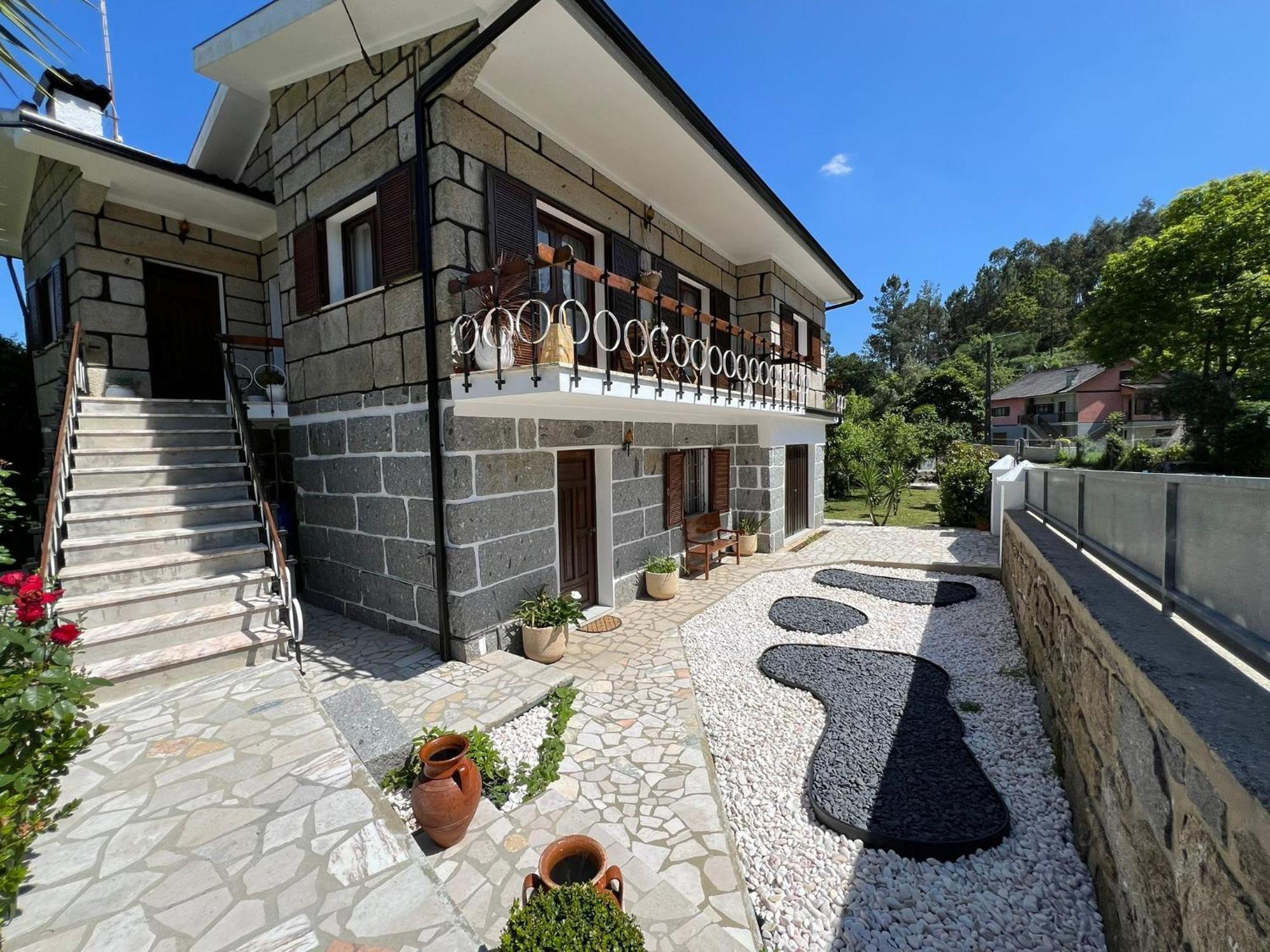 Vila Guia In Valdreu Брага Екстер'єр фото